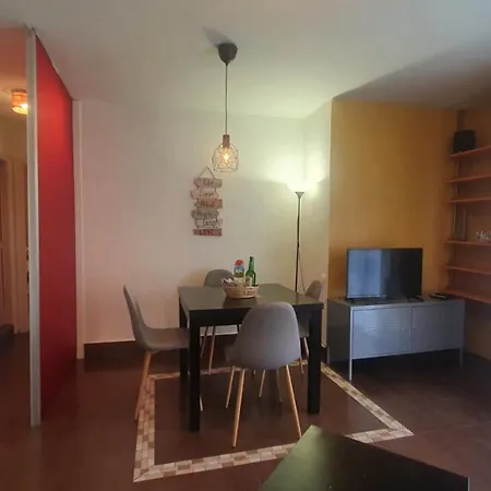 Rinconin De Laura's, Bien Situado Para 4 Pax, 2hab アパート *