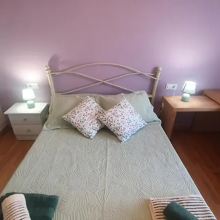 Rinconin De Laura's, Bien Situado Para 4 Pax, 2hab Lejlighed Gijón