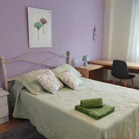 Rinconin De Laura's, Bien Situado Para 4 Pax, 2hab Gijón